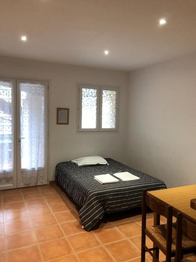 Appartements " Le Clos De La Cerisaie" Castillon-du-Gard Kültér fotó