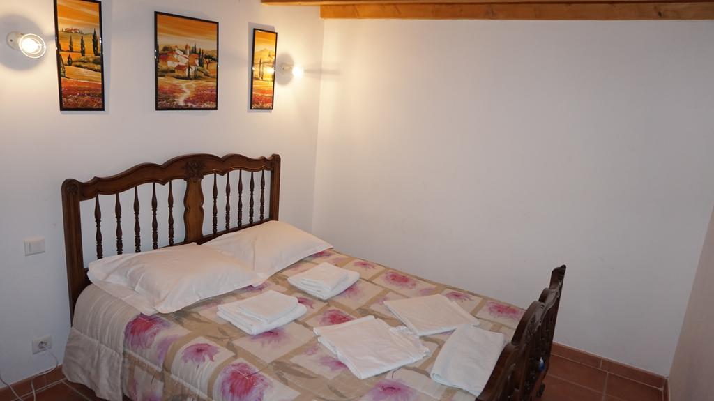 Appartements " Le Clos De La Cerisaie" Castillon-du-Gard Kültér fotó