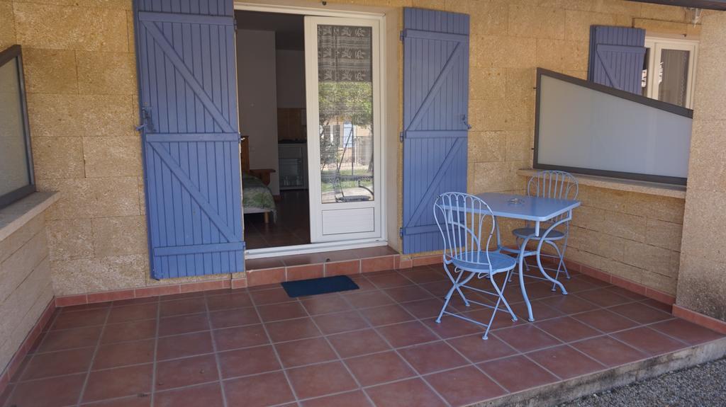 Appartements " Le Clos De La Cerisaie" Castillon-du-Gard Kültér fotó