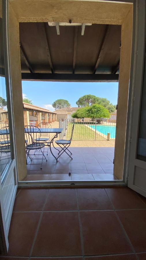 Appartements " Le Clos De La Cerisaie" Castillon-du-Gard Kültér fotó