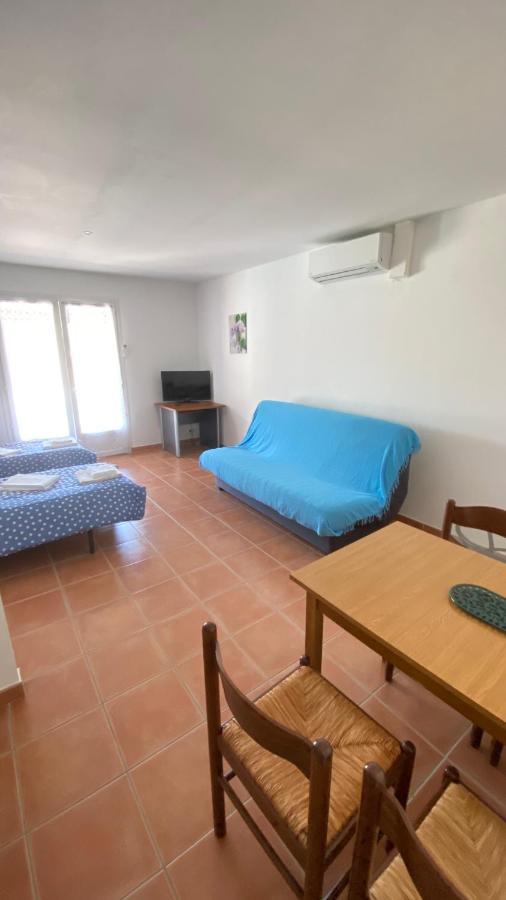 Appartements " Le Clos De La Cerisaie" Castillon-du-Gard Kültér fotó