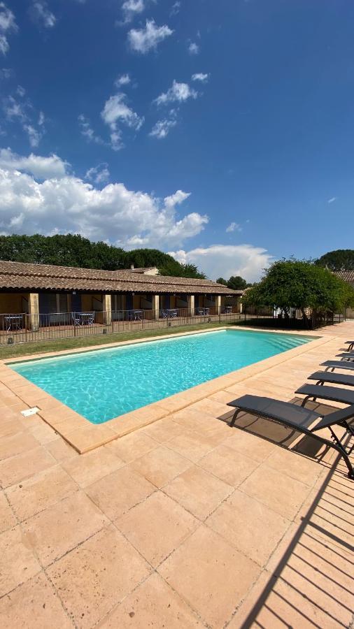 Appartements " Le Clos De La Cerisaie" Castillon-du-Gard Kültér fotó